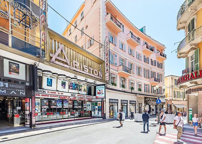 Gaudio Flat Near Ariston Theater By Wonderful Italy
