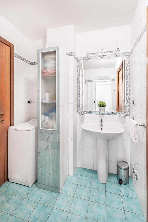 Gaudio Flat Near Ariston Theater By Wonderful Italy